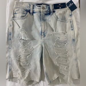 New-Hollister Ultra High Rise Bermuda Shorts Size 1 / W25